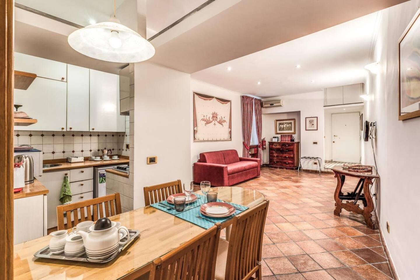 Apartamento Cozy Flat In Trevi Fountain Roma Exterior foto