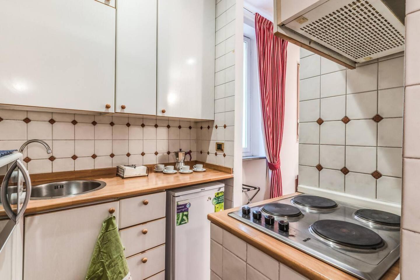 Apartamento Cozy Flat In Trevi Fountain Roma Exterior foto
